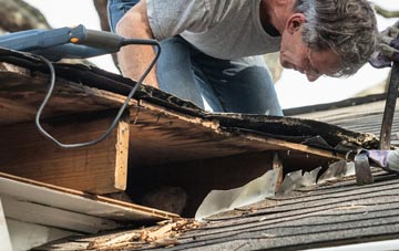 common causes of Huttock Top fascia damage